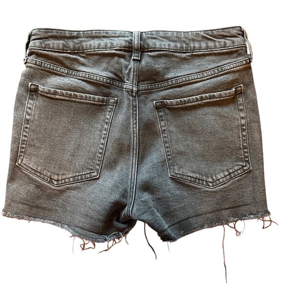 Old Navy High Rise OG Straight Denim Shorts Black Women’s Size 8 - Picture 1 of 7
